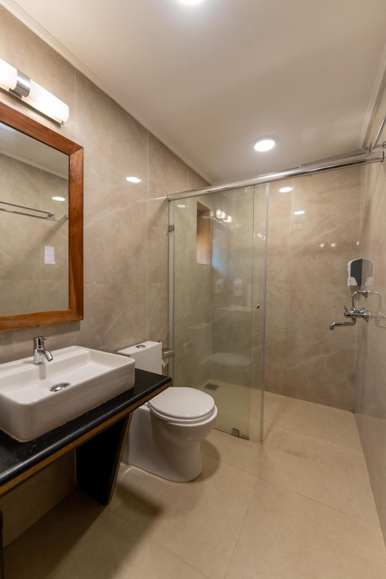 Resort The Grand Leoney