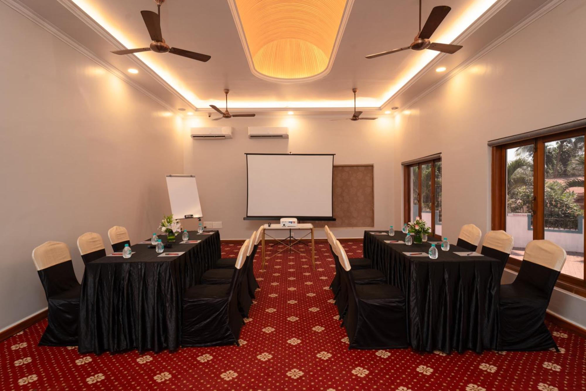 Resort The Grand Leoney